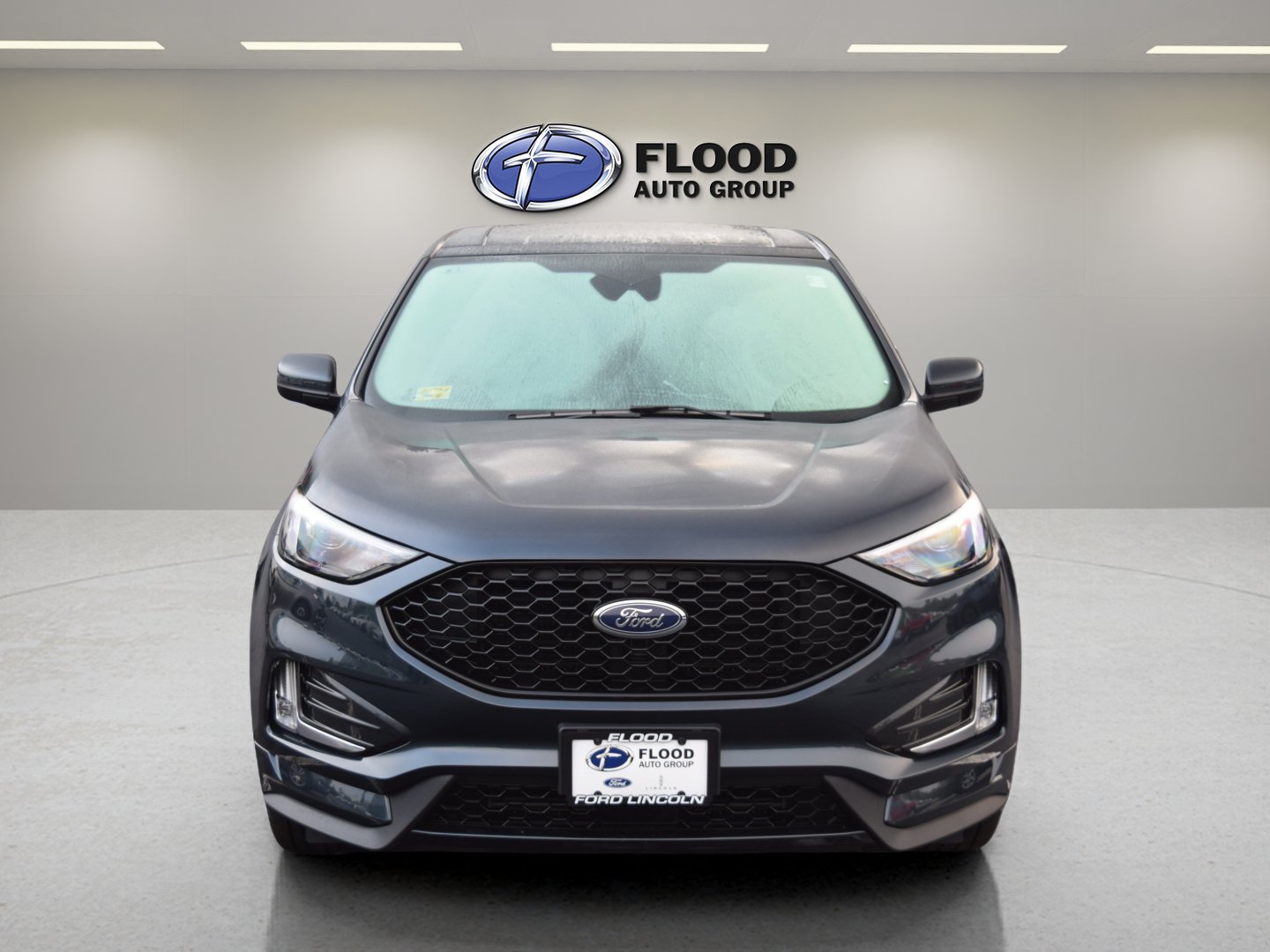 Used 2024 Ford Edge ST-Line AWD/4WD image 2