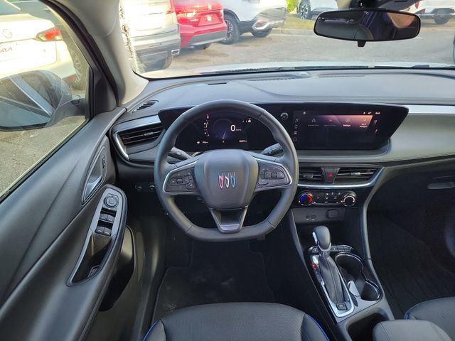 Used 2025 Buick Encore GX Sport Touring w/ Experience Buick Package image 27