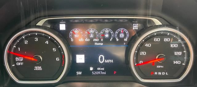 Used 2019 Chevrolet Silverado 1500 High Country w/ Technology Package AWD/4WD image 21