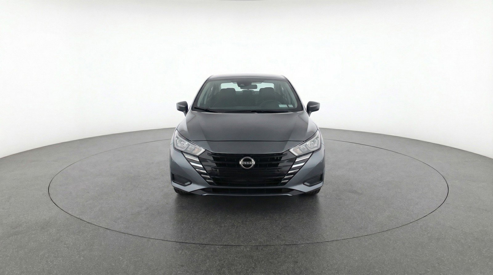 Used 2025 Nissan Versa SV FWD image 2