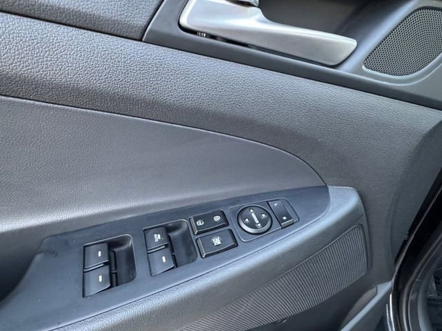 Used 2021 Hyundai Tucson SEL w/ Winter Weather Package image 5