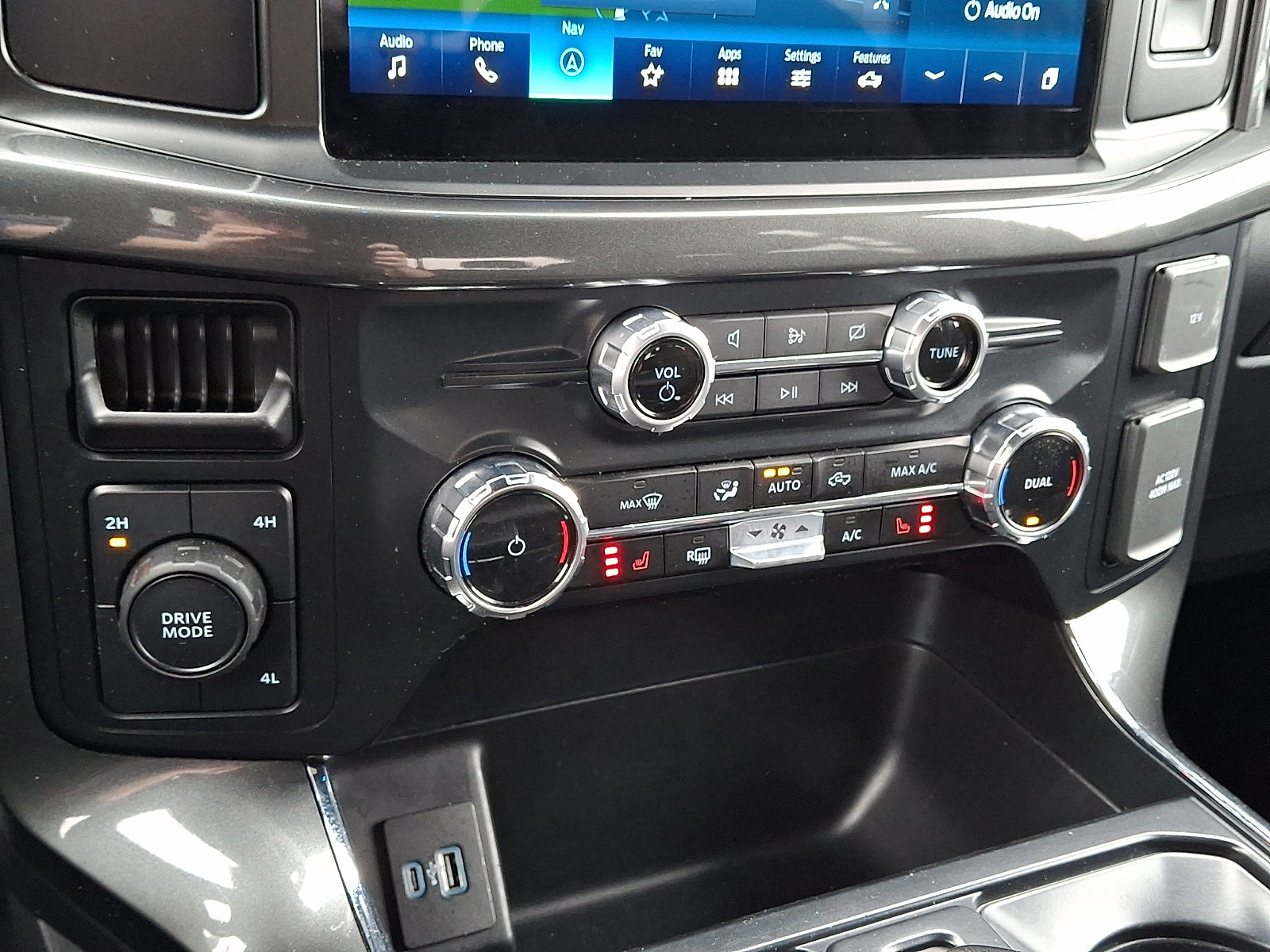 Certified 2023 Ford F150 XLT w/ Equipment Group 302A High image 18