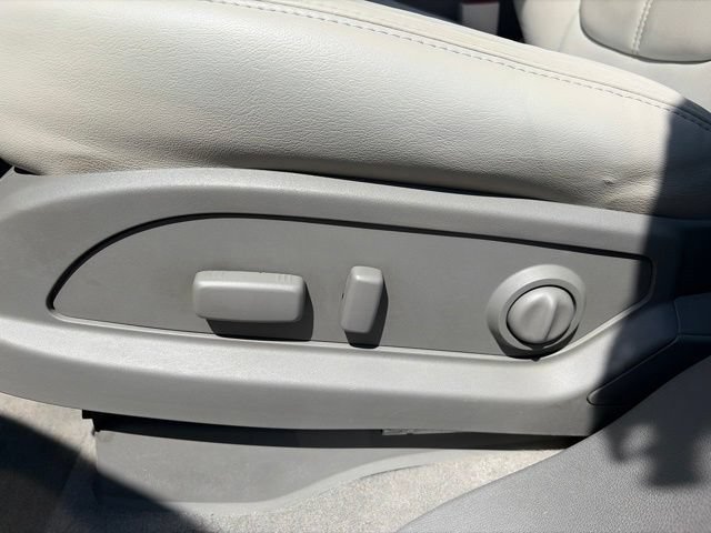 Used 2015 Chevrolet Traverse LT AWD/4WD image 14