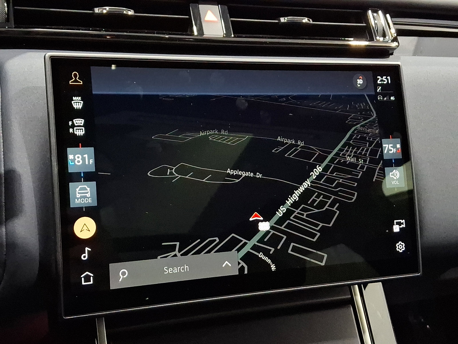 Certified 2026 Land Rover Range Rover Velar Dynamic SE image 16