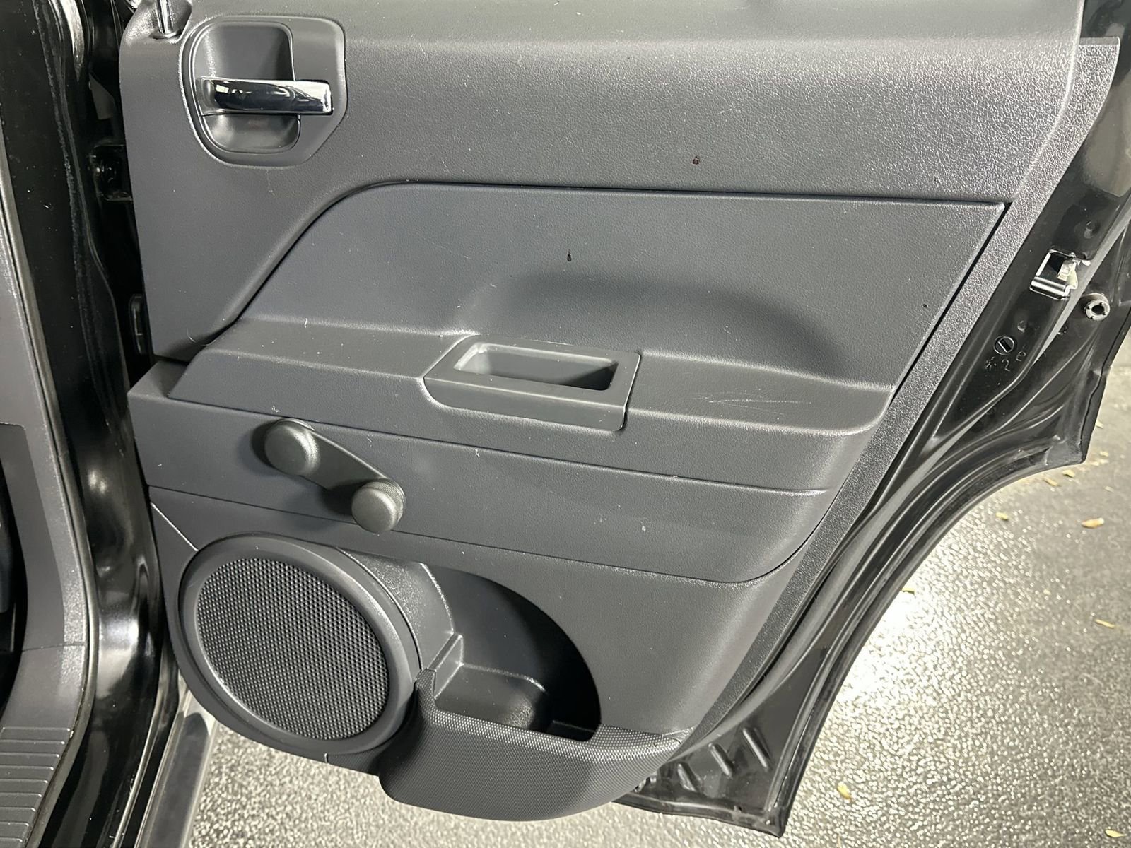 Used 2017 Jeep Patriot Sport image 33