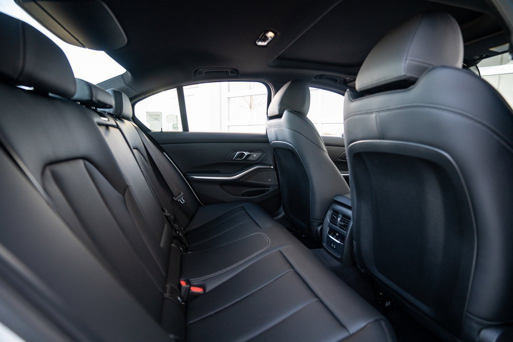 New 2026 BMW 330i xDrive Sedan w/ M Sport Package image 34