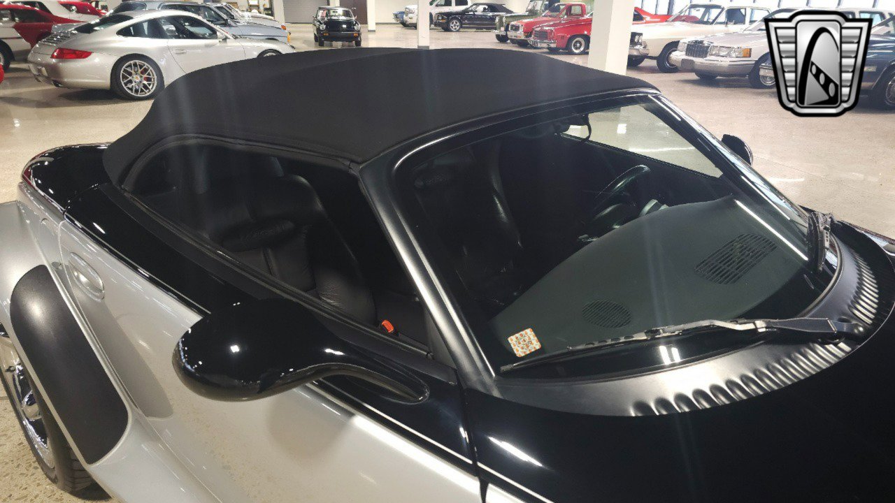 Used 2001 Plymouth Prowler image 21