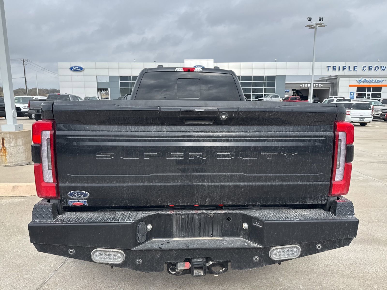 Used 2025 Ford F350 Platinum image 4