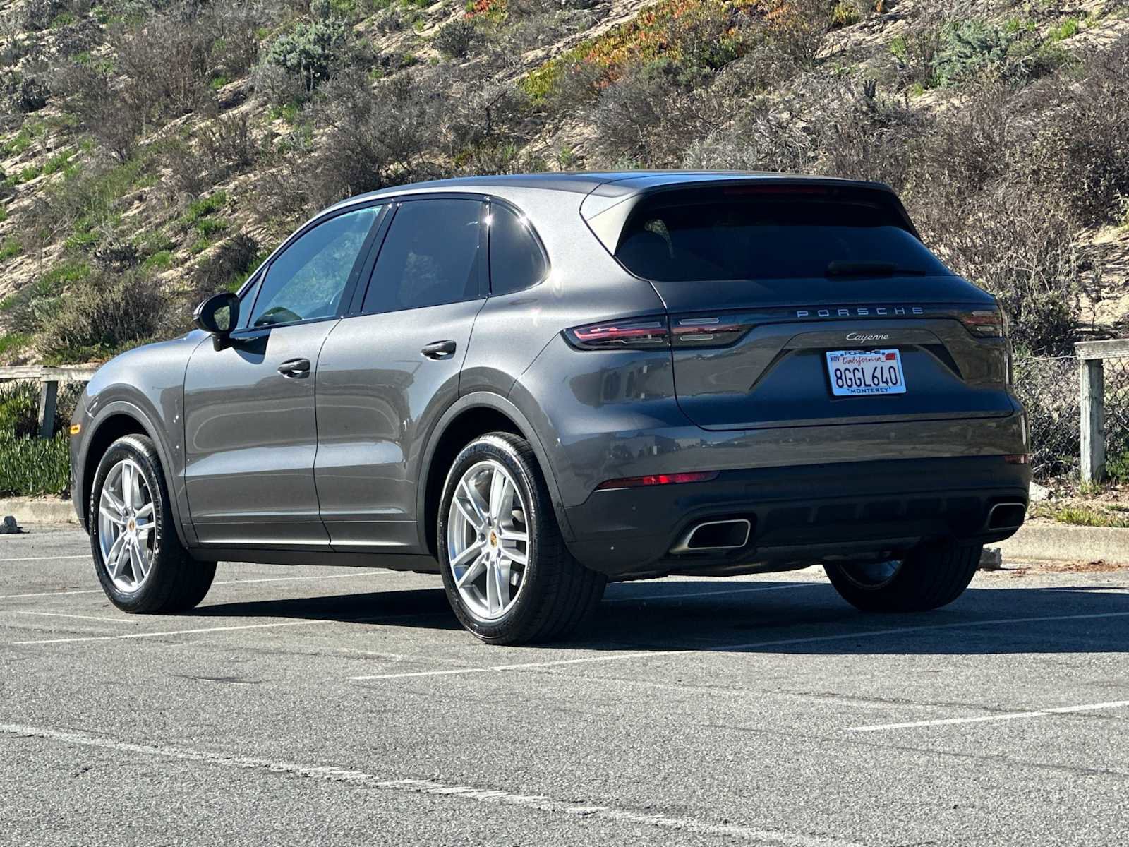 Certified 2019 Porsche Cayenne image 3