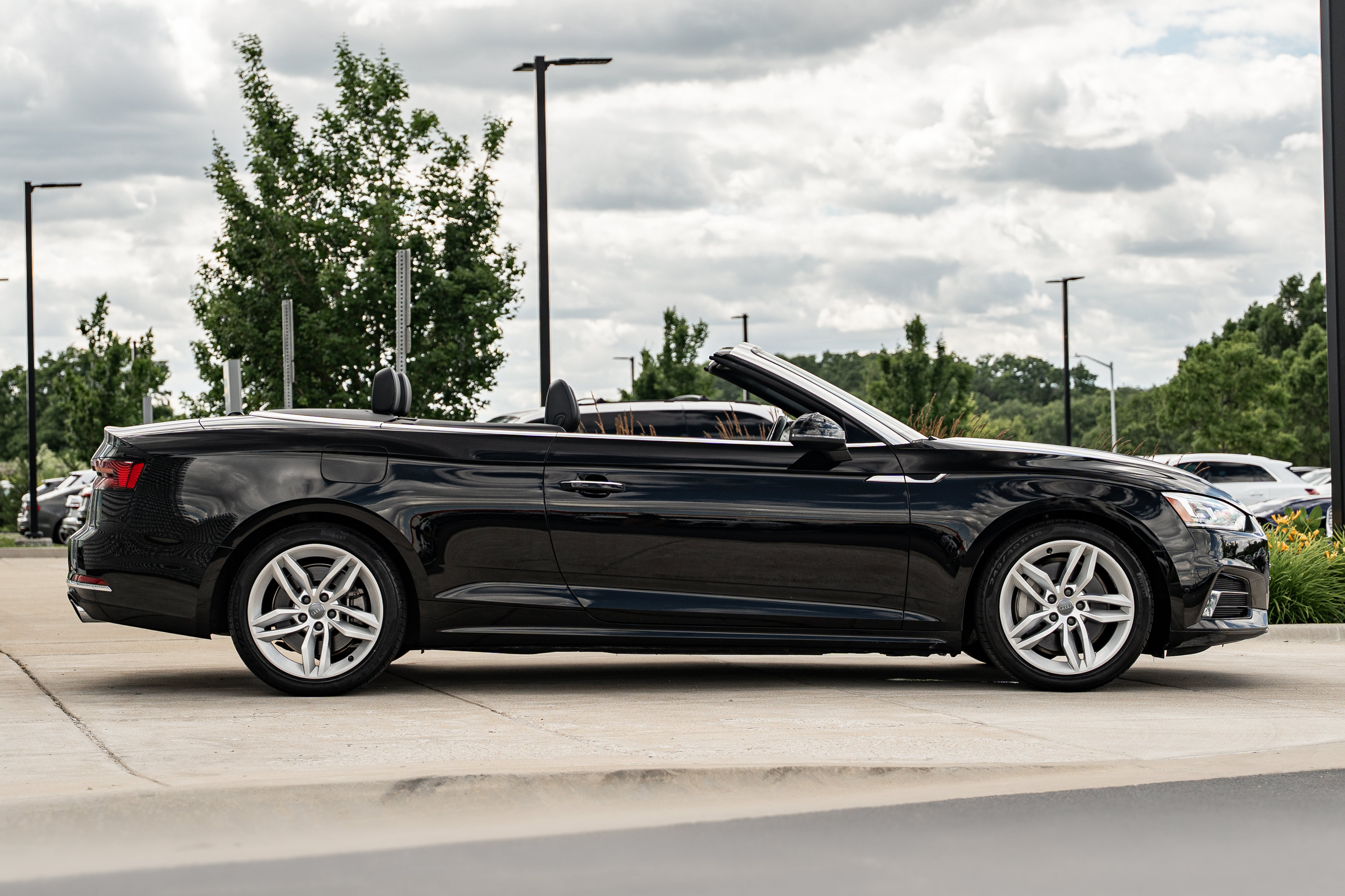 Used 2019 Audi A5 2.0T Premium Plus w/ Premium Plus AWD/4WD image 3