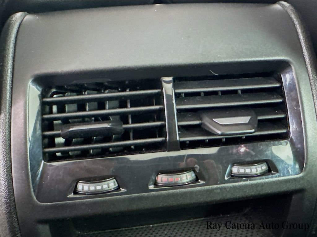 Certified 2024 BMW X5 xDrive50e w/ Premium Package image 27