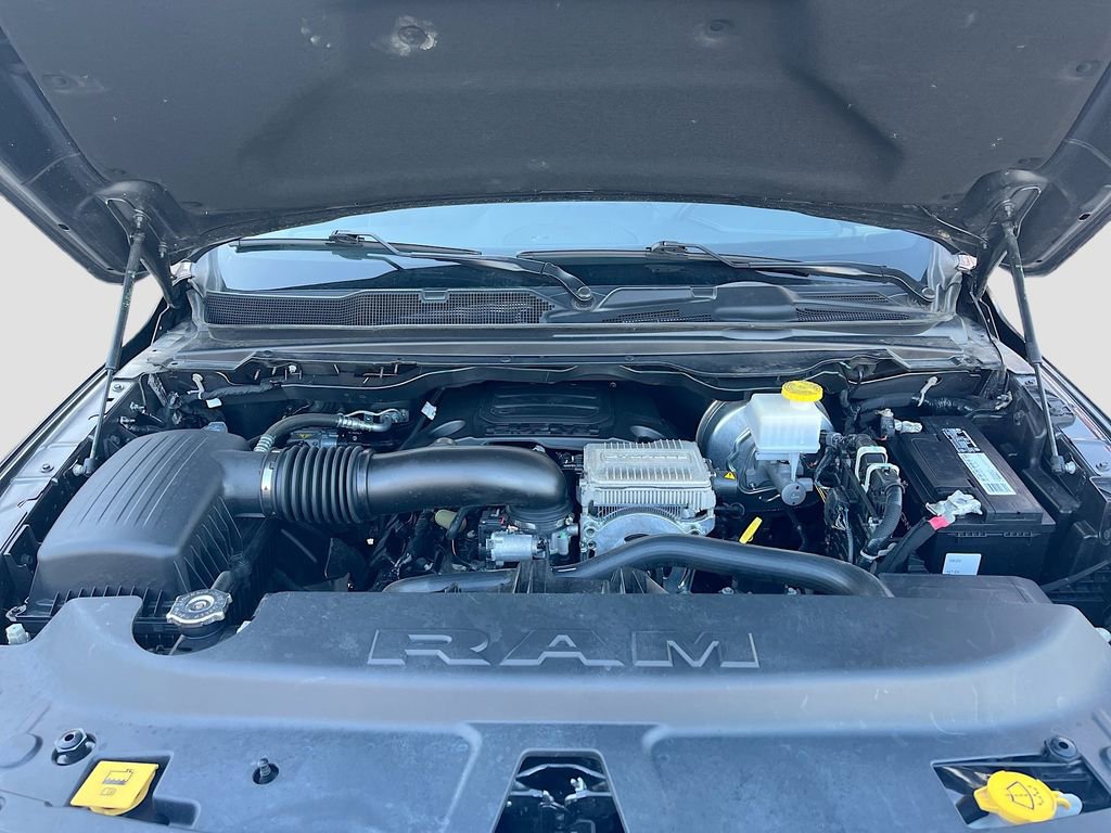 Used 2024 RAM 1500 Laramie image 31