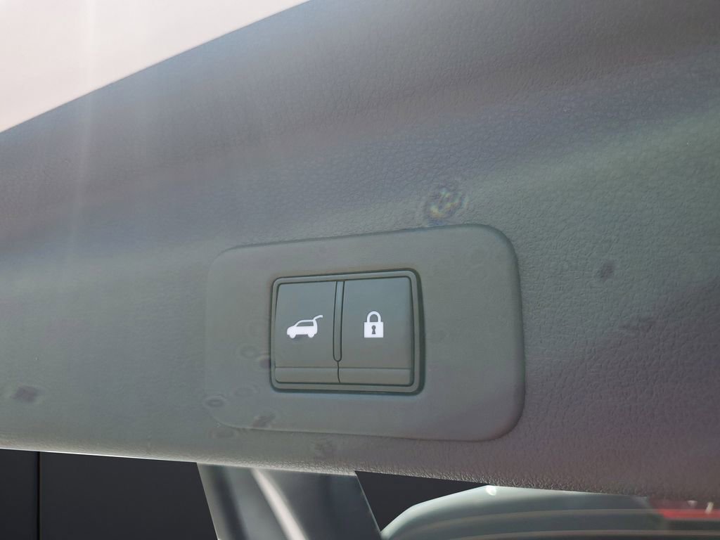 New 2025 Nissan Murano SL image 16