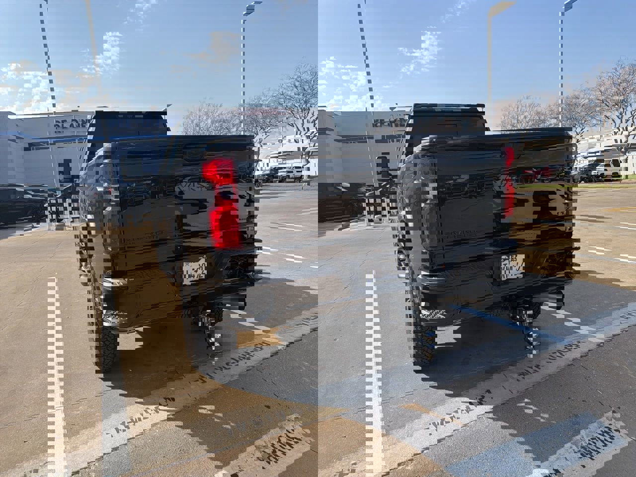 Certified 2024 Chevrolet Silverado 2500 LTZ w/ LTZ Plus Package image 28