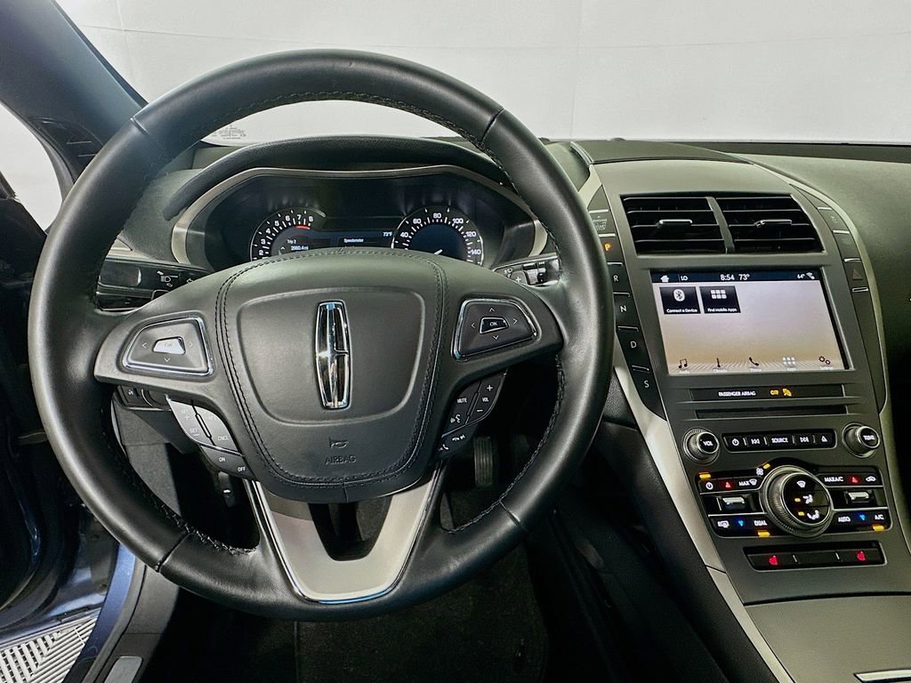 Used 2018 Lincoln MKZ Premiere FWD image 11