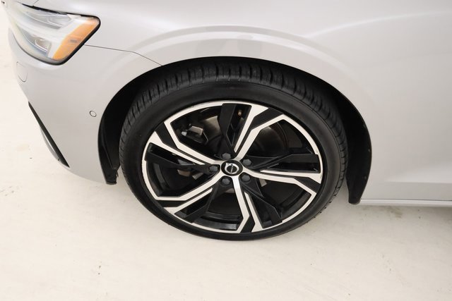 Used 2024 Volvo S60 B5 Plus image 6