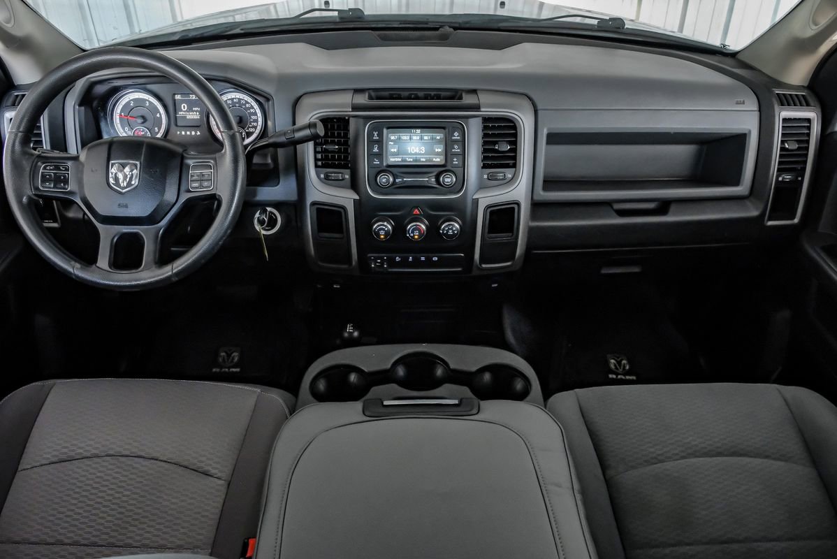 Used 2018 RAM 2500 Tradesman w/ Chrome Appearance Group image 14