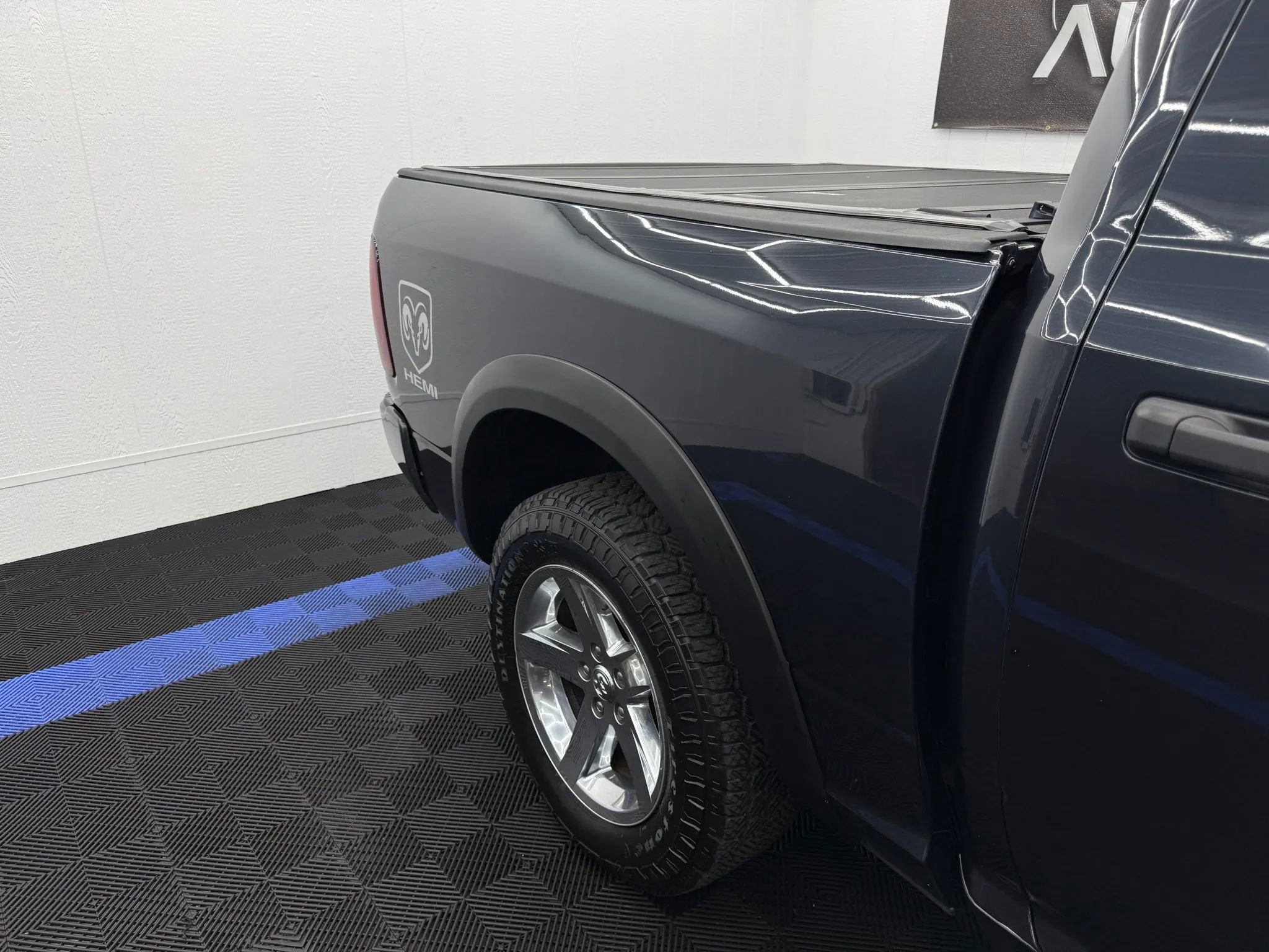 Used 2014 RAM 1500 Express image 3