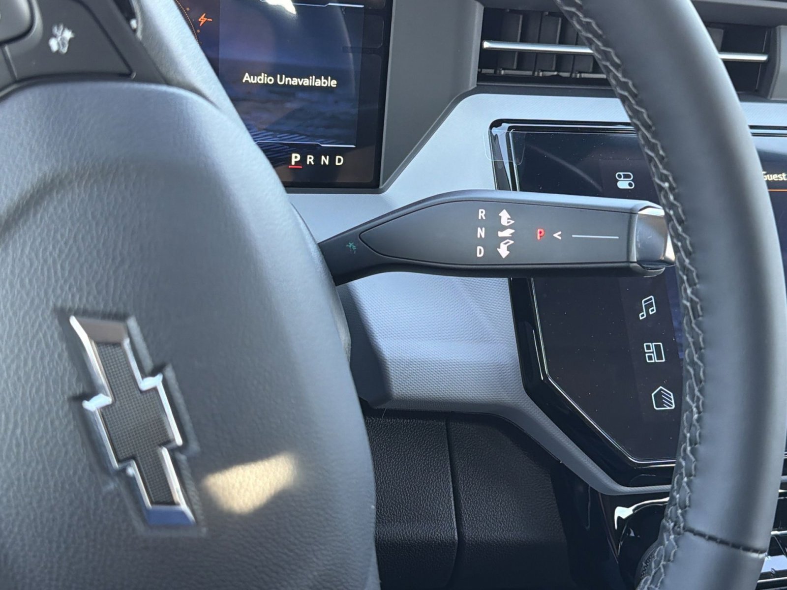 New 2027 Chevrolet Bolt LT w/ Comfort Package FWD image 22