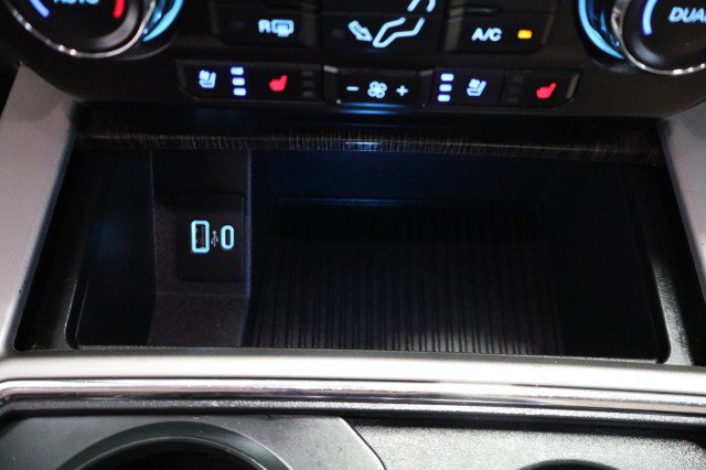 Used 2020 Ford F250 Lariat w/ Lariat Value Package AWD/4WD image 47