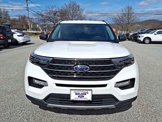 Certified 2021 Ford Explorer XLT w/ Equipment Group 202A image 29