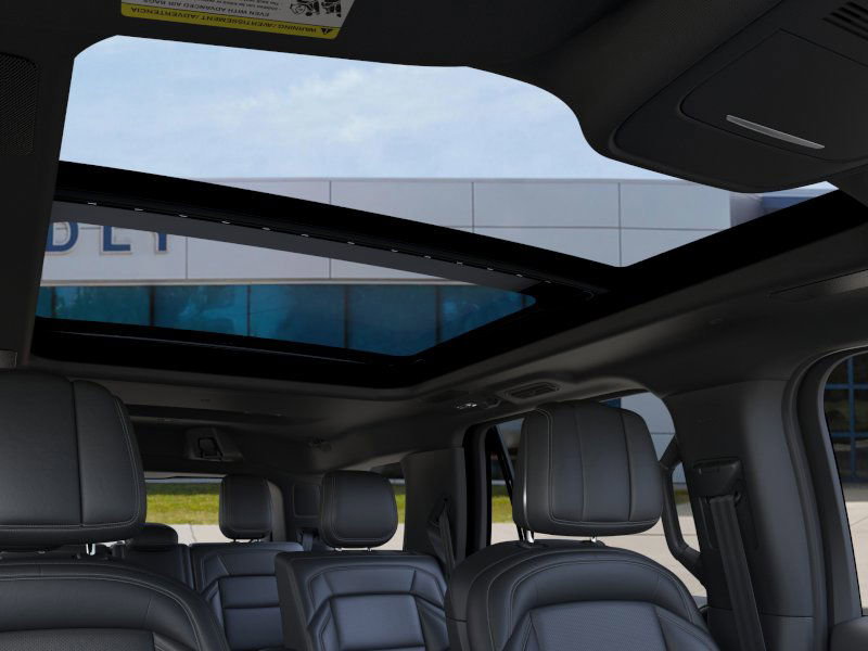 New 2025 Lincoln Navigator Reserve w/ Jet Appearance Package image 22