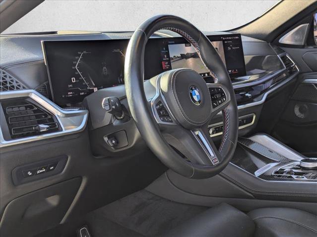 Certified 2024 BMW X6 M60i w/ Dynamic Handling Package image 11