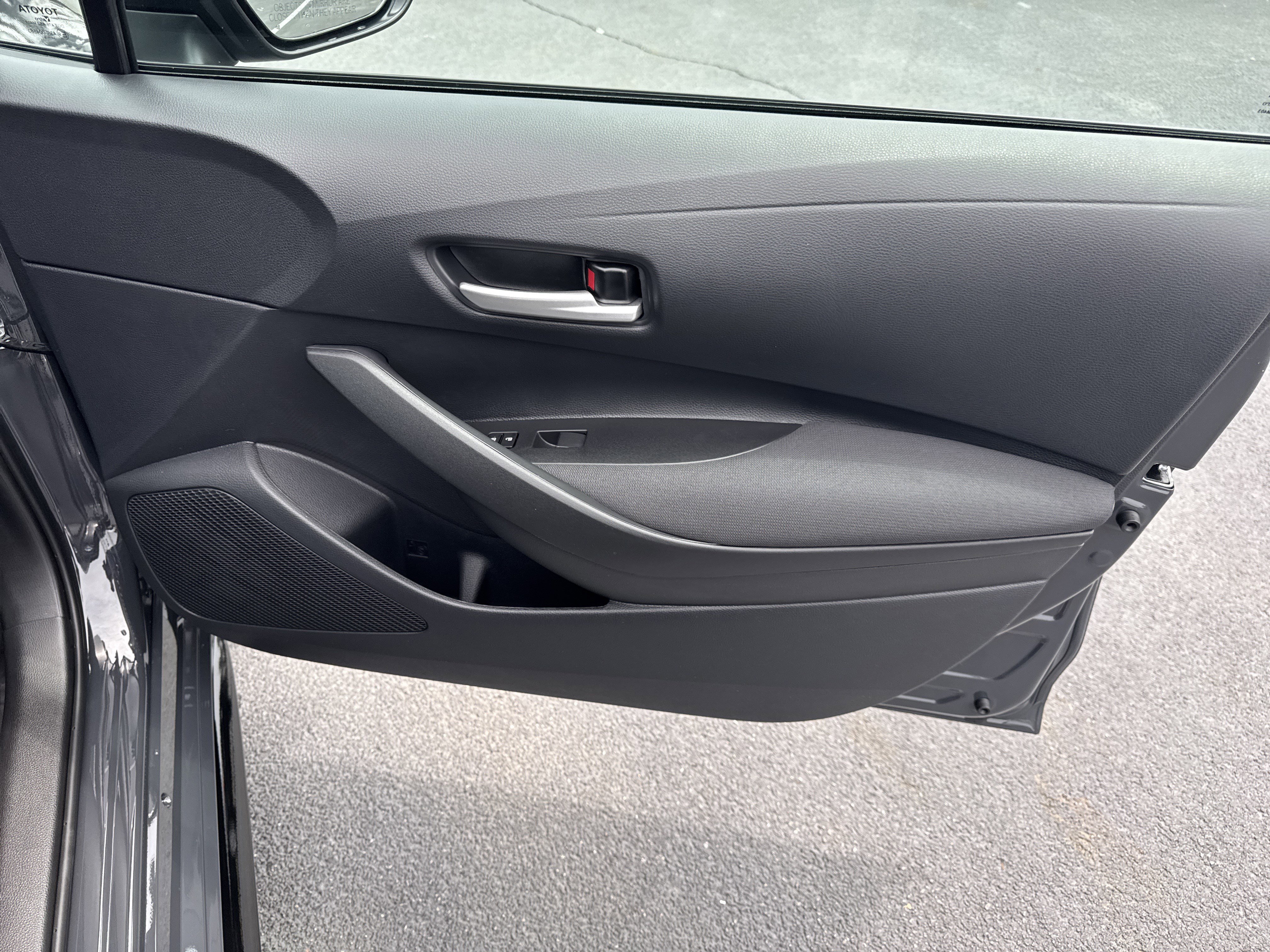 New 2026 Toyota Corolla SE FWD image 36