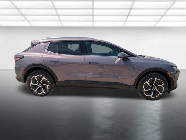New 2026 Chevrolet Equinox EV LT FWD image 31