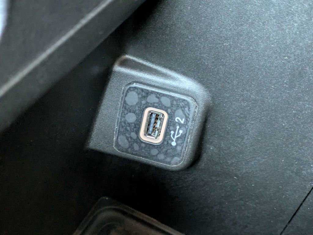 Used 2021 Jeep Wrangler Unlimited Sahara AWD/4WD image 33