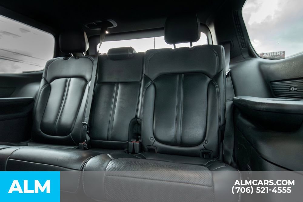 Used 2022 Jeep Wagoneer Series III w/ Premium Group I image 16