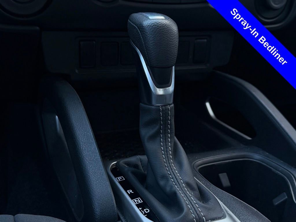 Used 2022 Nissan Frontier SV image 17