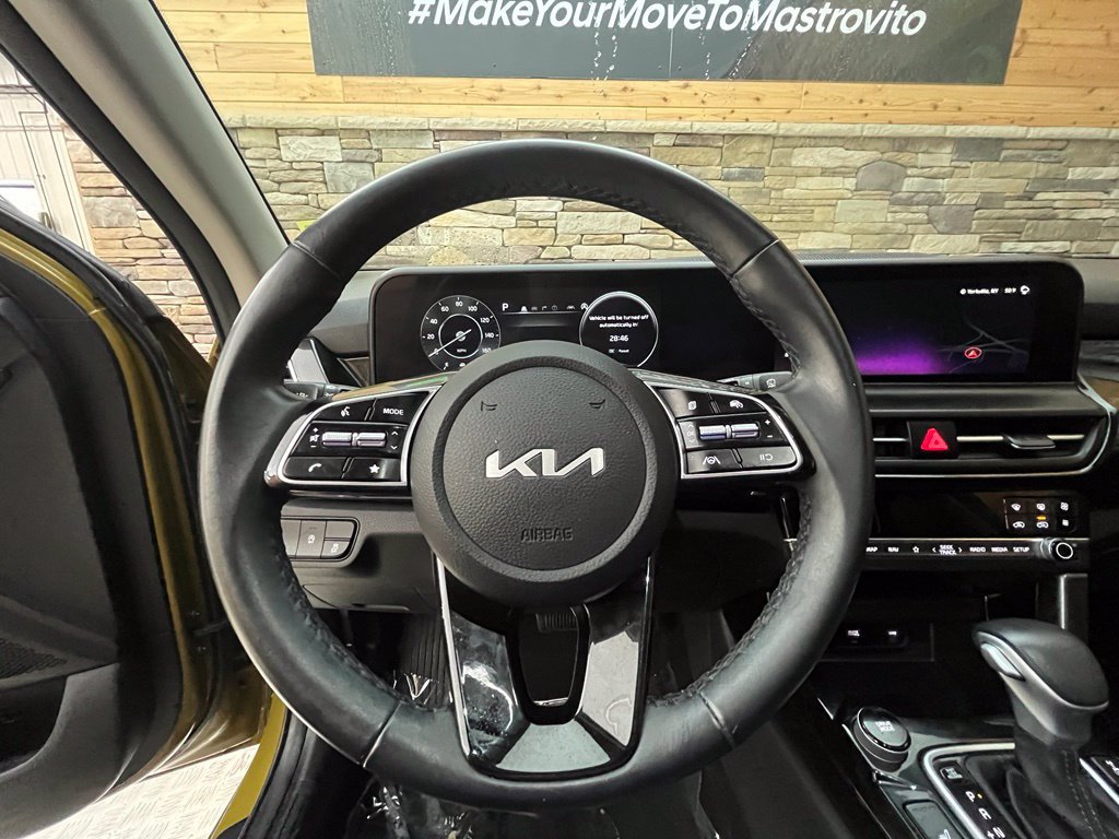 Used 2024 Kia Seltos S AWD/4WD image 43