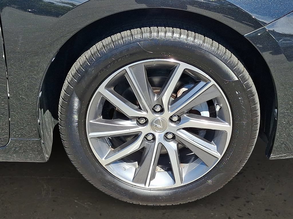 Used 2016 Lexus ES 300h w/ Navigation System Package FWD image 9