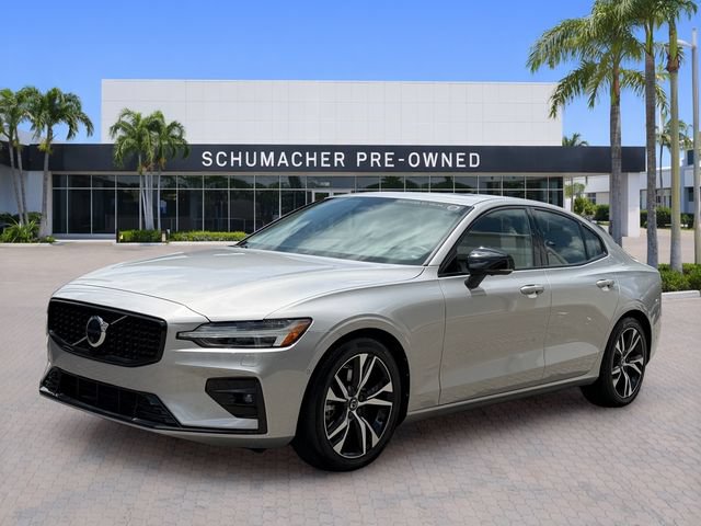 Certified 2023 Volvo S60 B5 Plus w/ Climate Package AWD/4WD image 3