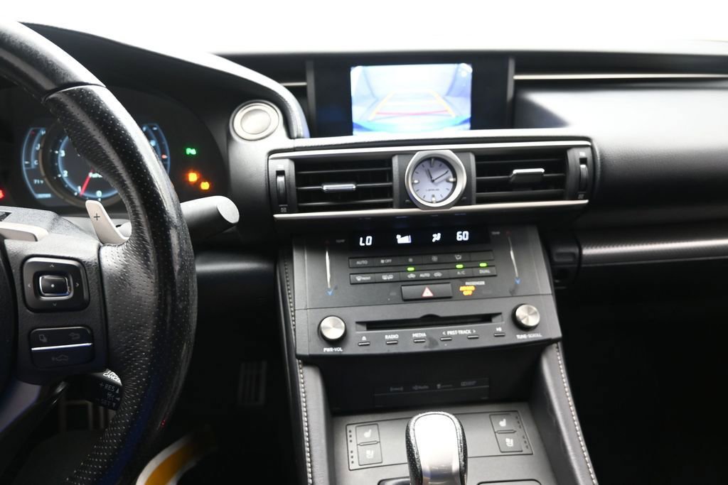 Used 2017 Lexus RC 350 F Sport RWD image 18