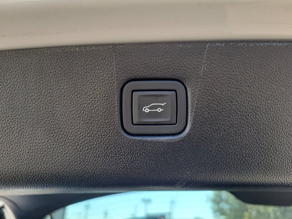 Used 2026 Chevrolet Blazer LT w/ Convenience Package FWD image 15