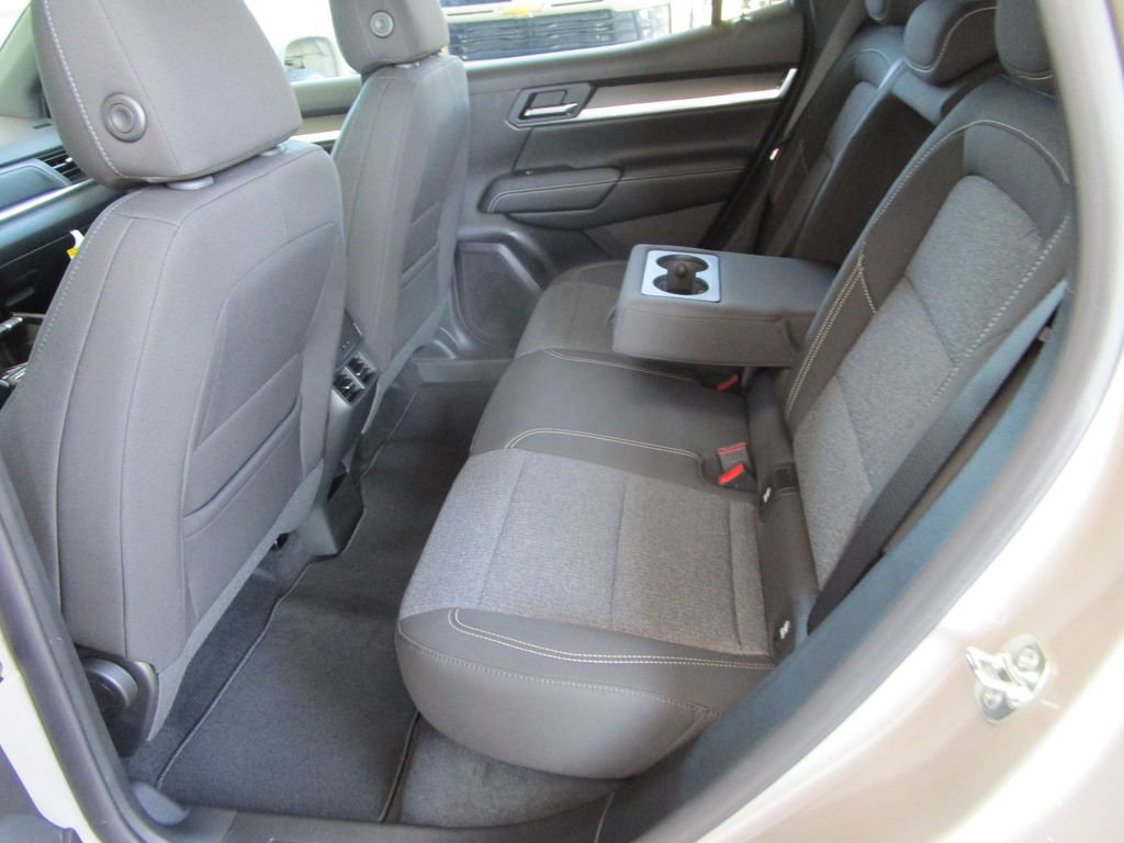 New 2026 GMC Terrain Elevation w/ Technology Package II FWD image 18