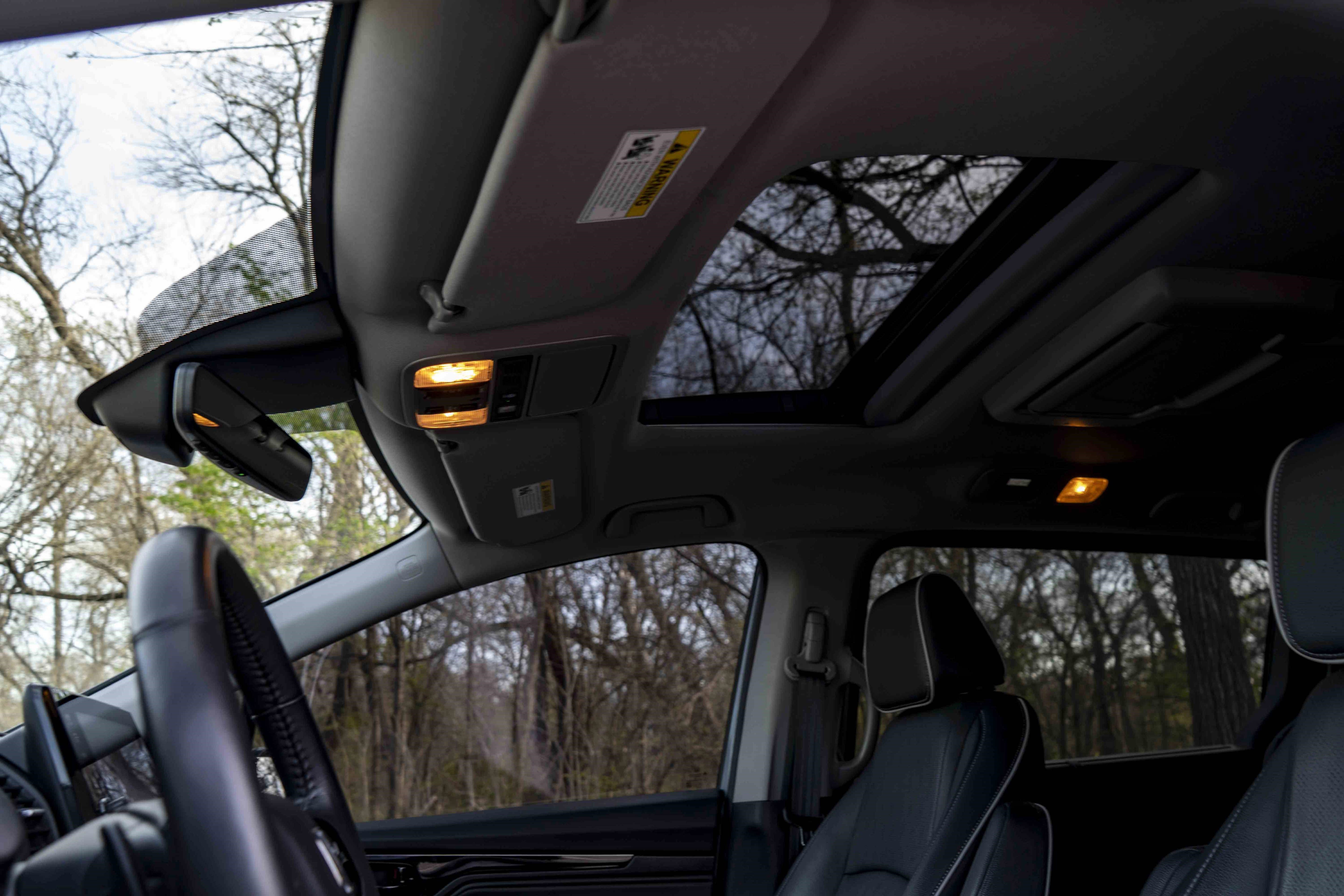 Used 2024 Honda Odyssey Elite image 36