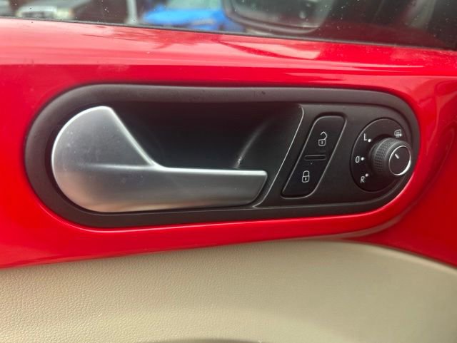 Used 2016 Volkswagen Beetle 1.8T SEL FWD image 18