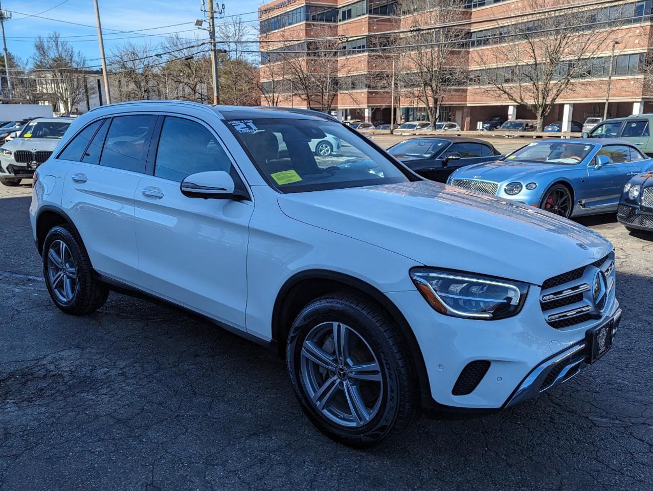 Used 2021 Mercedes-Benz GLC 300 GLC 300 4MATIC SUV image 5