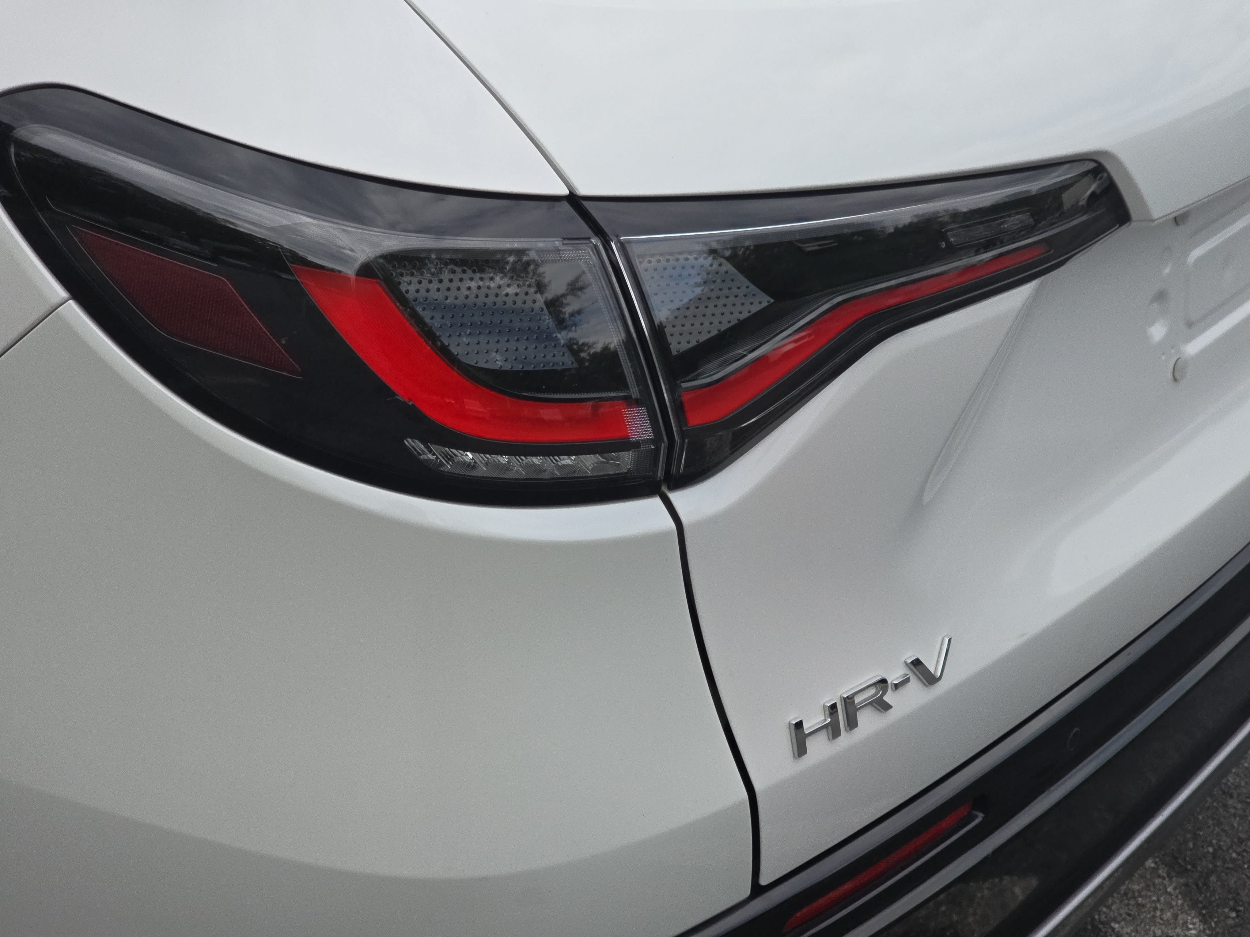Certified 2024 Honda HR-V EX-L image 34