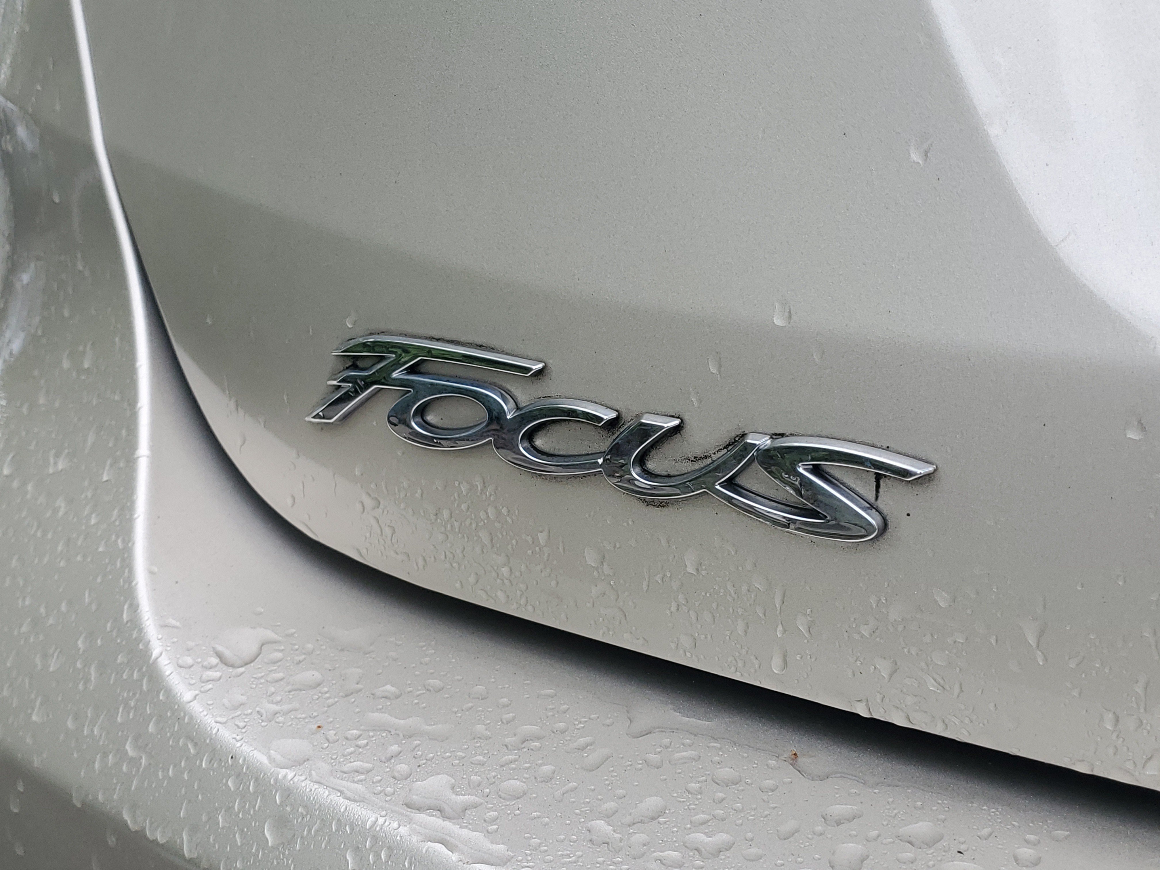 Used 2018 Ford Focus SE FWD image 8