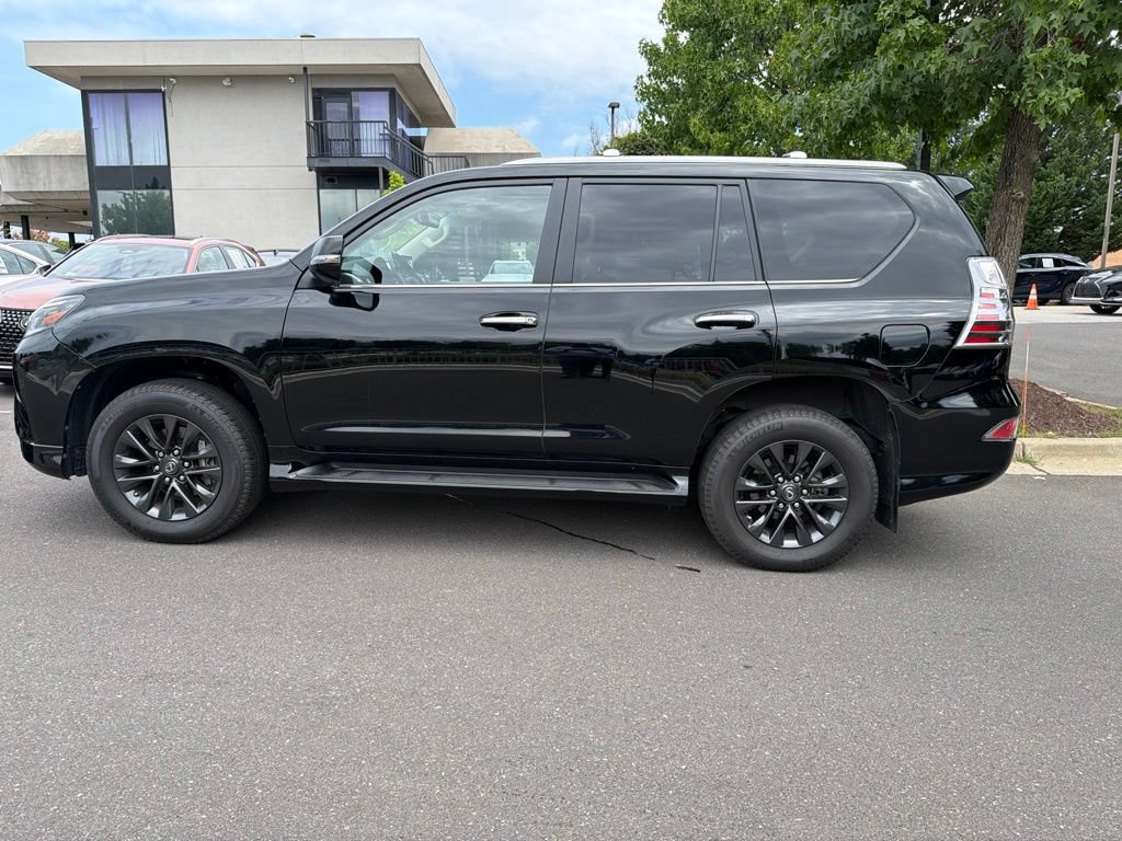 Certified 2023 Lexus GX 460 Premium w/ Premium Package AWD/4WD image 9