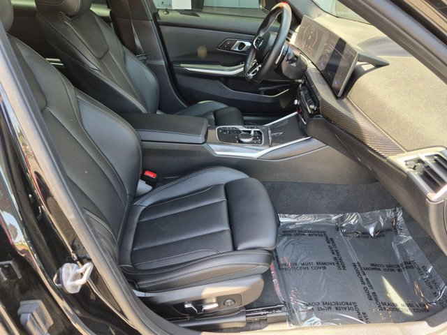 Used 2025 BMW M340i xDrive AWD/4WD image 19