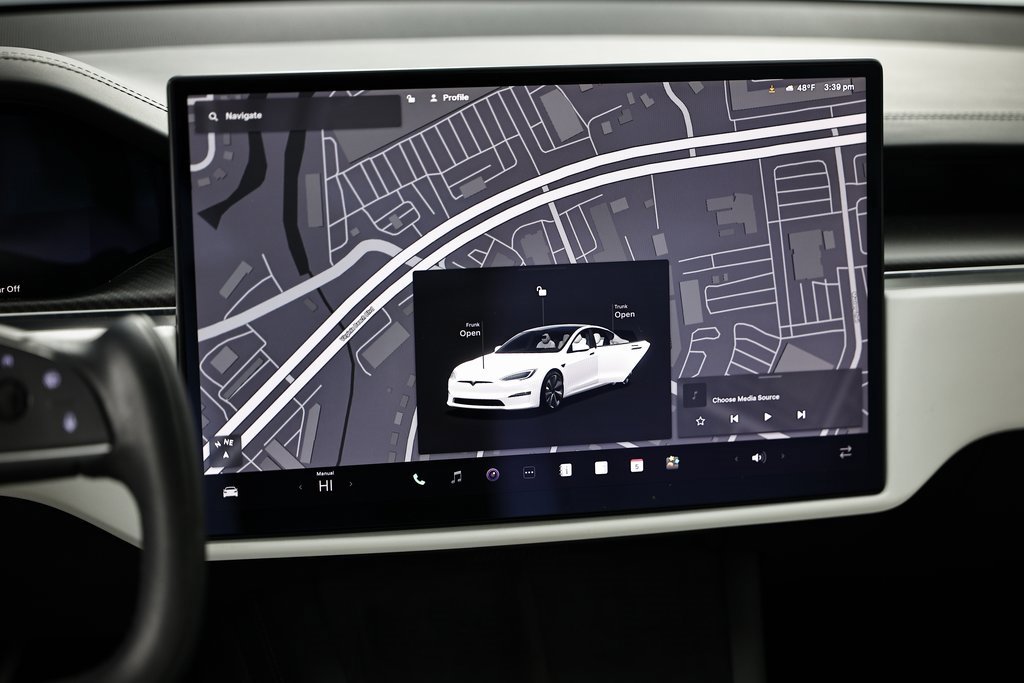 Used 2022 Tesla Model S Plaid image 31