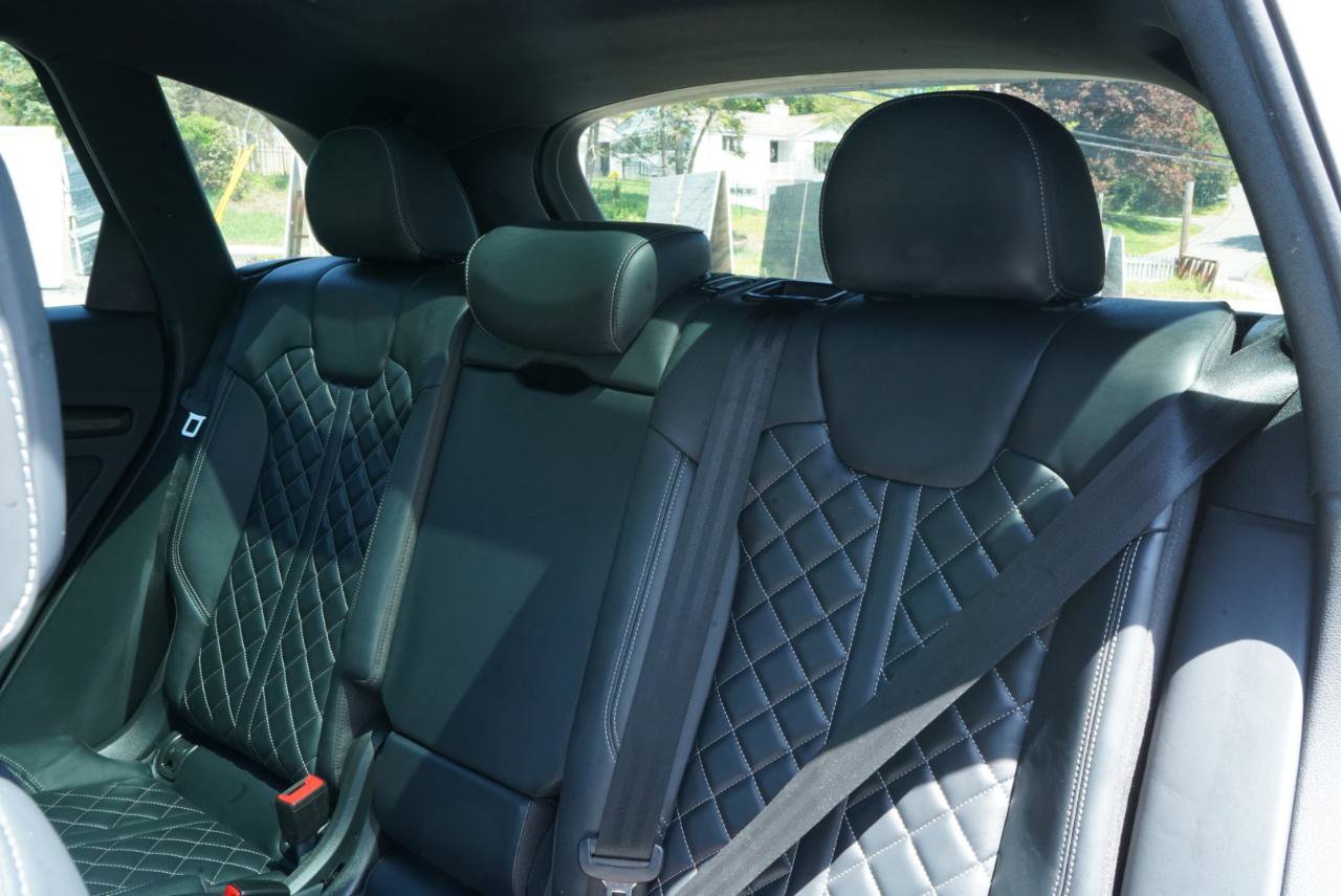 Used 2018 Audi SQ5 Premium Plus w/ S Sport Package AWD/4WD image 45