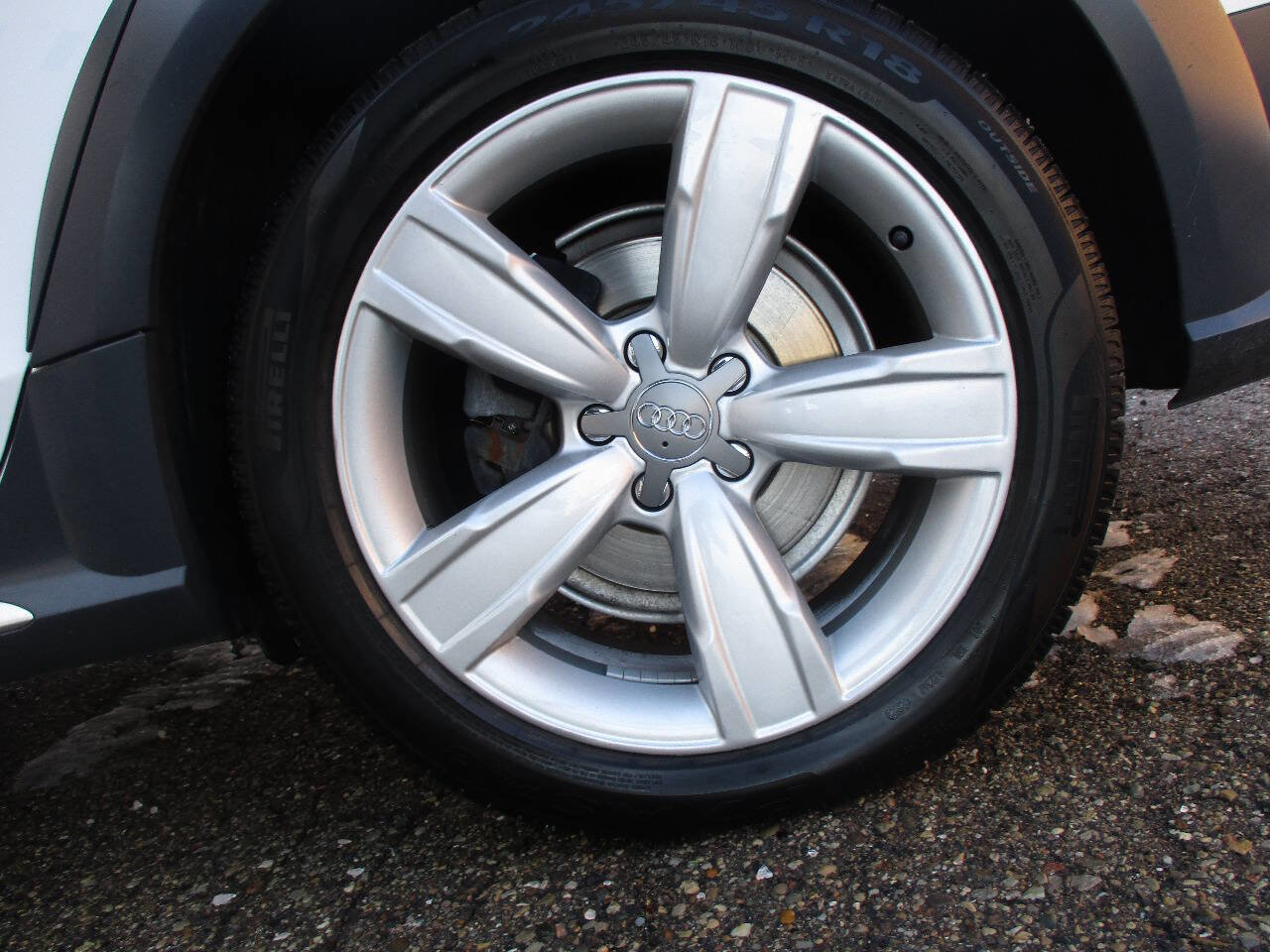 Used 2013 Audi A4 Premium Plus image 40