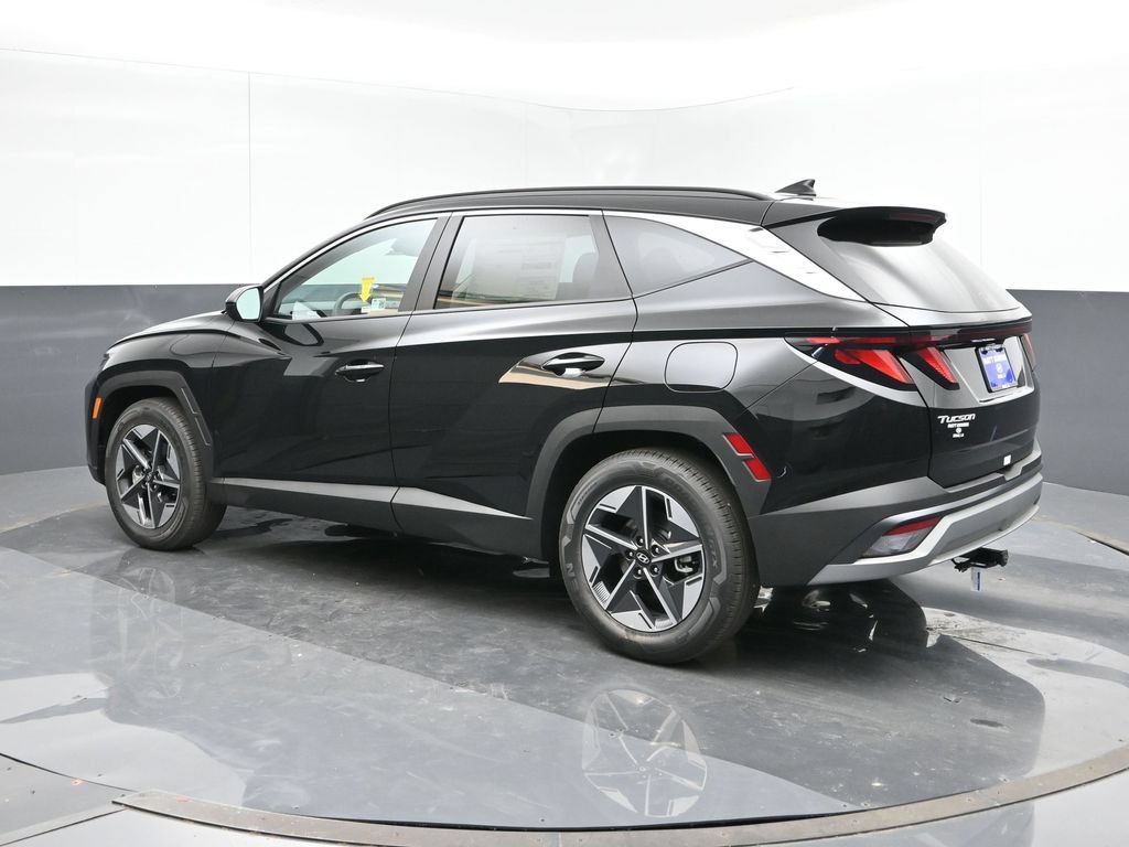 Used 2025 Hyundai Tucson SEL FWD image 3