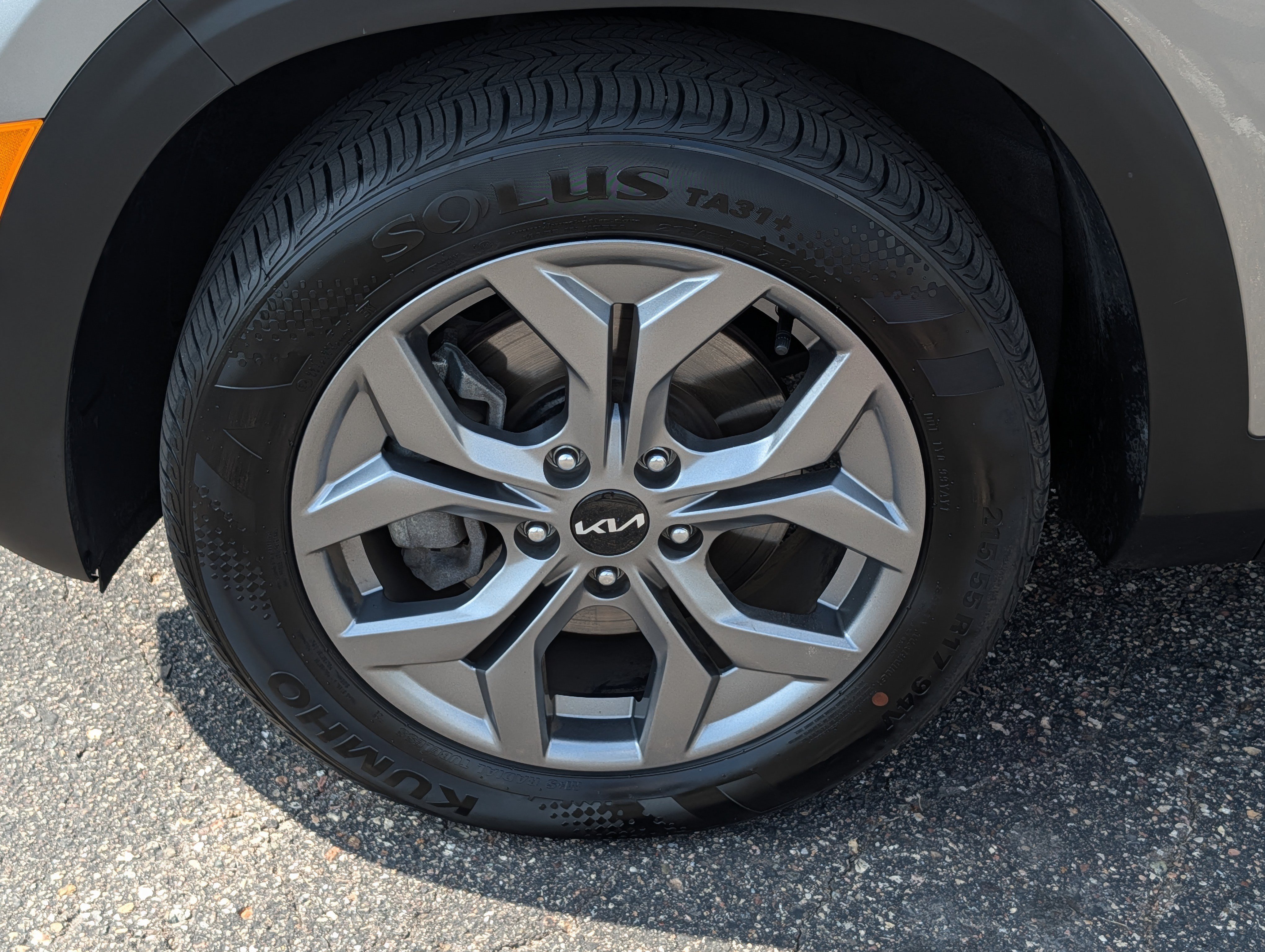 Certified 2024 Kia Seltos LX AWD/4WD image 15